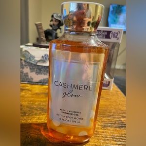 💰3 for 15💰 Bath and Bodyworks shower gel